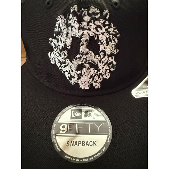 Denim Tears Hat Cap Snap Back Peace Wreath Black Embroidered New Era 9Fifty OS - Picture 3 of 7